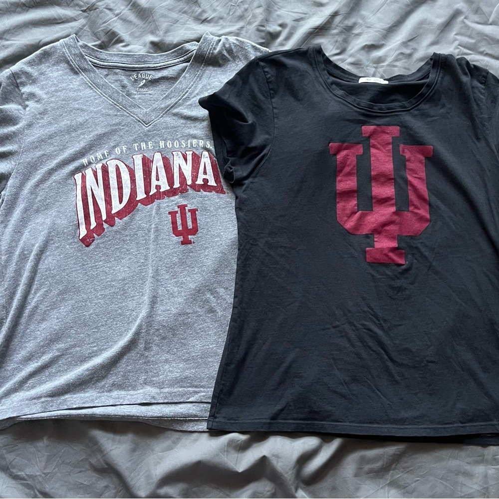 #117 & #118 Indiana University Gray T-Shirt Bundle Size L